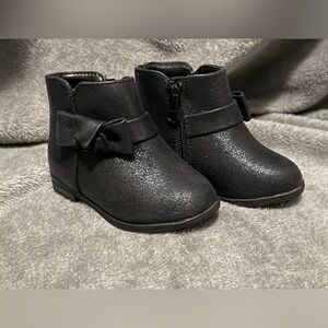 Cat & Jack Black Boots ~ Size 5